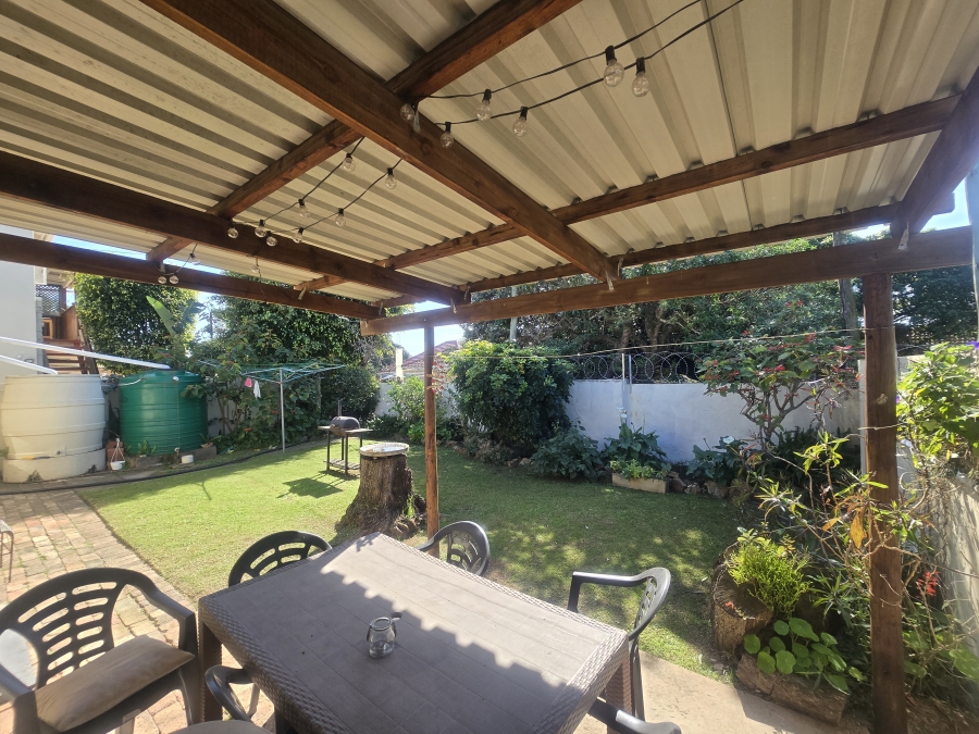 To Let 2 Bedroom Property for Rent in West Bank Eastern Cape